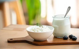 Qué tan saludable es comer requesón