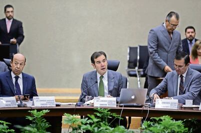 Pondrá INE freno a aspirantes adelantados