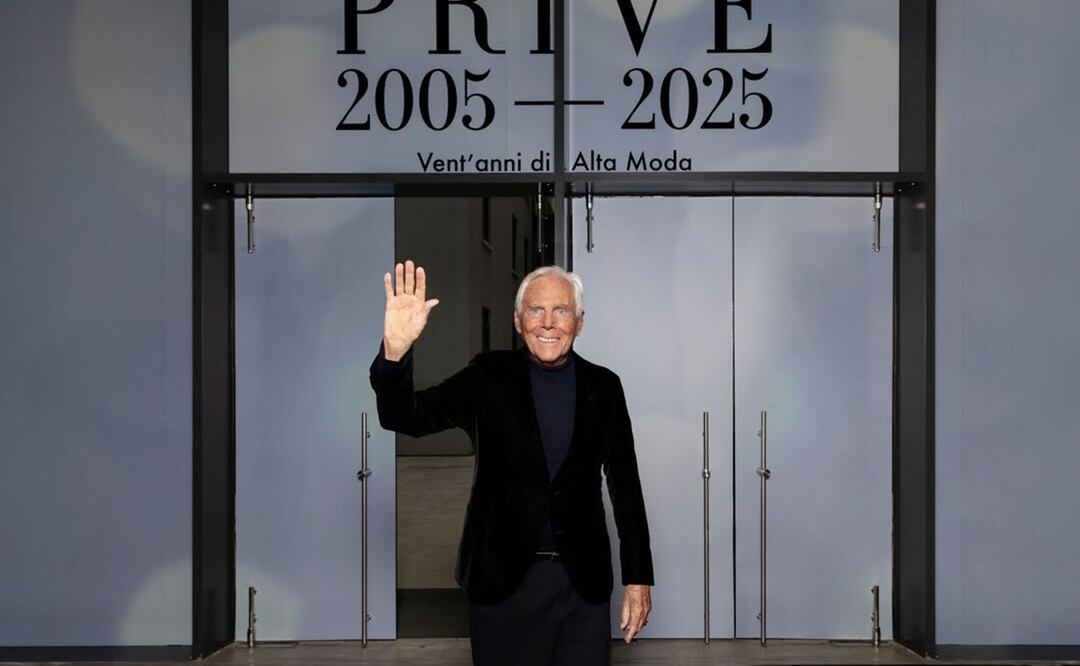 El diseñador Giorgio Armani. Foto: Especial. Instagram @giorgioarmani (SGP Stefano Guindani Photo)