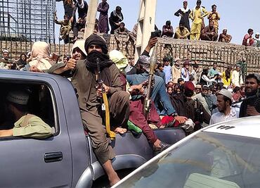 "Fue la noche más triste de todas": las 12 frenéticas horas en las que Kabul cayó en manos del Talibán