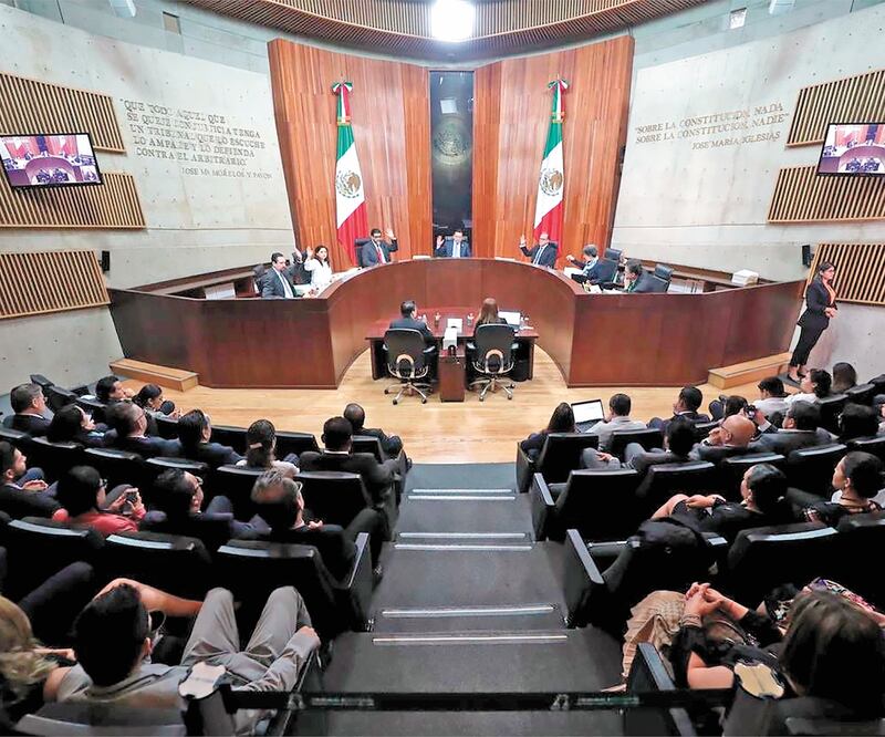 La Sala Superior del Tribunal Electoral del Poder Judicial de la Federación ordenó reponer la sucesión en el liderazgo de Morena, a causa de violaciones que afectaron todo el proceso. Foto: TOMADA DE TWITTER