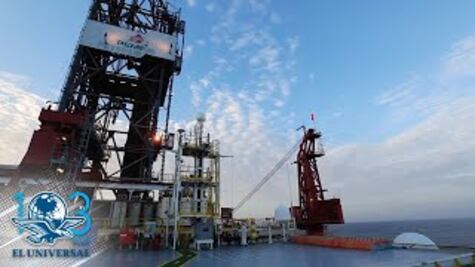 Saquean piratas seis plataformas de Pemex