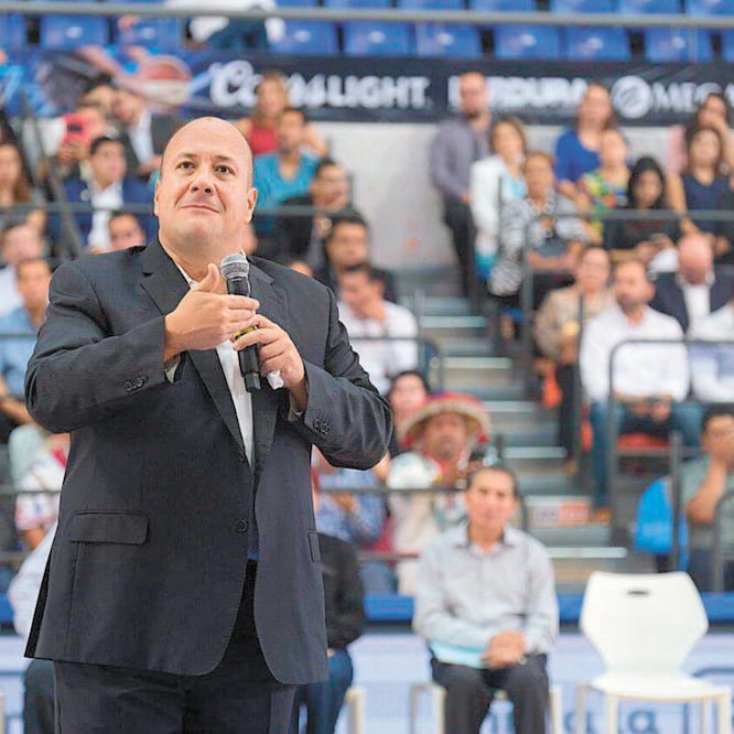 El mandatario Enrique Alfaro dio a conocer el proyecto transexenal ante estudiantes, docentes, directivos, padres de familia, empresarios, universidades, investigadores y organizaciones de la sociedad civil. Especial