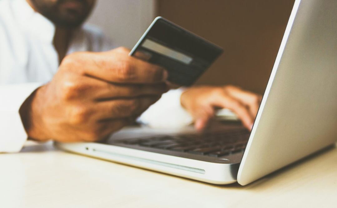 SSPC alerta sobre fraudes y estafas en línea. Imagen ilustrativa. Foto: Unsplash