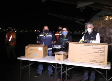 Llega a México el octavo cargamento de insumos médicos por Covid-19