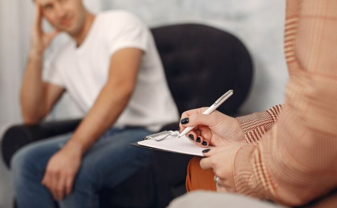 Cita con el psicólogo. Fuente: Freepik