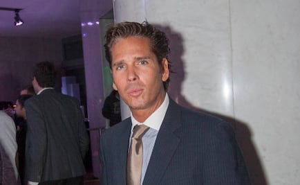 Bromas a Palazuelos tras nuevo episodio de la serie de Luis Miguel