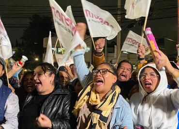 “Sí, ¡es Claudia!”: celebran simpatizantes en el Ángel de la Independencia el triunfo de Sheinbaum