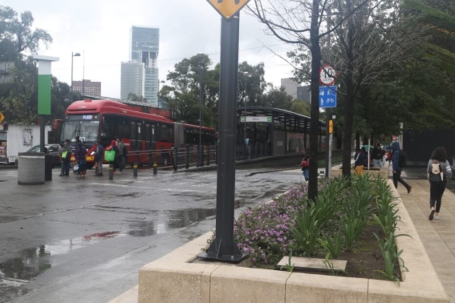 Tras un mes de retraso, inauguran rehabilitación de avenida Balderas