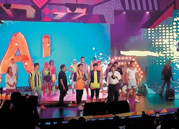 Aristemo graban final con y para su público