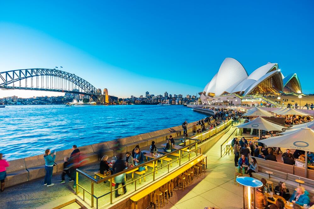 Toma un recorrido guiado para conocer el interior de la Sydney Opera House. Foto: Istock