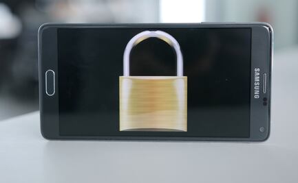 La policía no puede forzar a sospechosos a desbloquear su teléfono en EU