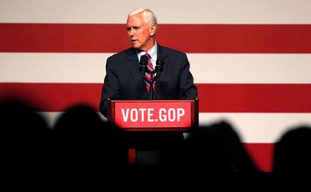 Pence dice que "hay varias maneras" para que México pague el muro fronterizo