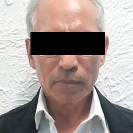 Cae exfuncionario de CDMX por corrupción; buscan a 4 más