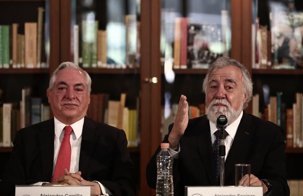 “Que se abra la discusión no sólo para los constituyentes, sino para toda la ciudadanía, para las organizaciones que participaron”, dijo Alejandro Encinas. Foto: Alejandro Acosta/EL UNIVERSAL