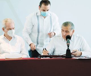 CFE perdona deuda histórica de luz a Tabasco