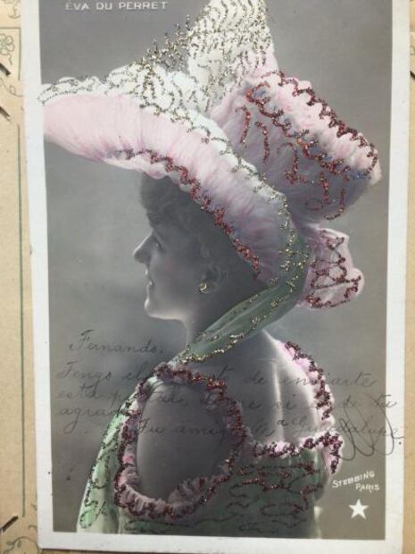 Antes de Facebook existían las postales