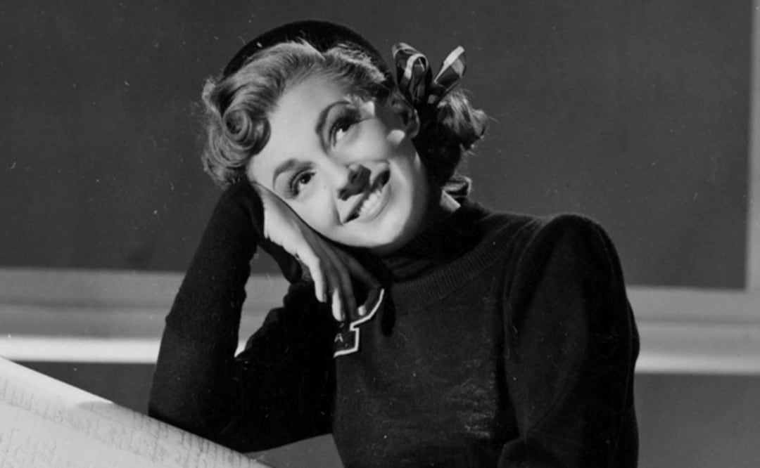 En 1950, Evangelina Elizondo era una joven de 20 años que triunfó en un concurso para doblar la voz de la Cenicienta, en la película de Disney, ganó por su timbre de pureza inigualable. 
Fototeca EL UNIVERSAL.