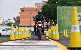 Ya es oficial: licencia de conducir permanente para motociclistas