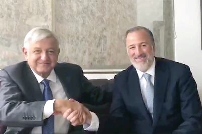 Convocan AMLO y Meade a la unidad