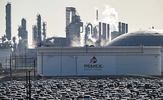 Contienen derrame en refinería de Pemex en Deer Park; limpieza total tardará 2 días