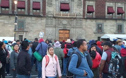Exige CNTE abrogación total de la reforma educativa frente a Palacio Nacional