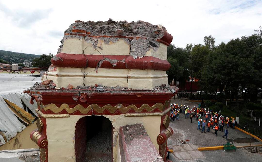 En los templos de San Gregorio Atlapulco, en Xochimilco (en la imagen) y de la Asunción, en Milpa Alta, las campanas cayeron con el terremoto del 19 de septiembre.