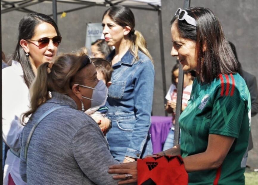 Lía Limón encabeza jornada de salud para mujeres en la Álvaro Obregón