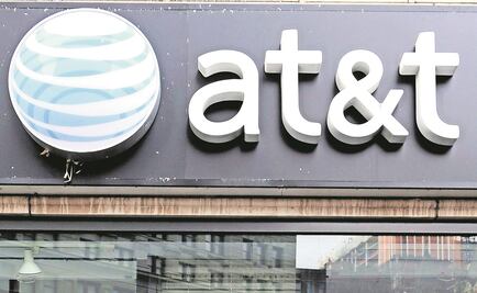AT&T trabaja en mejorar servicio a clientes