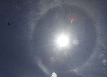 Halo solar decora cielo de la CDMX