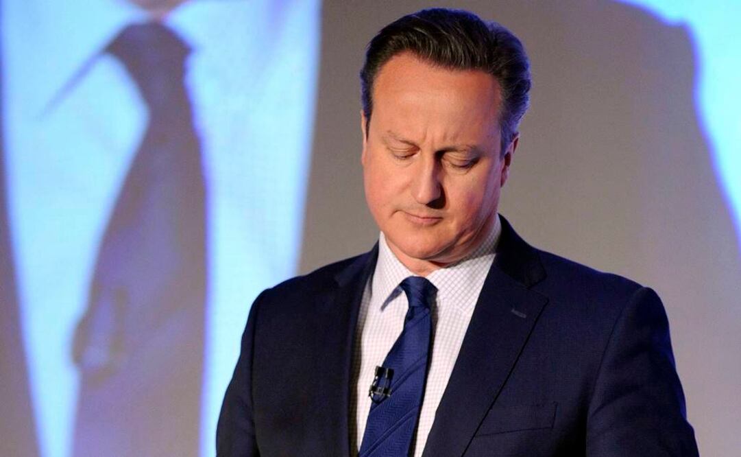 Cameron dice que manejó mal investigación de su familia