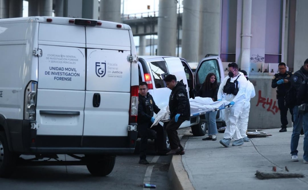 Mujer de la tercera edad pierde la vida tras un ataque a balazos en la alcaldía Iztapalapa.
Foto: Valente Rosas.