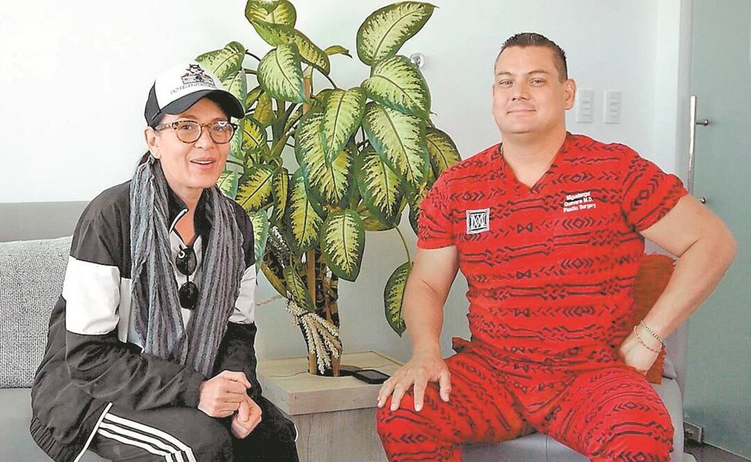 “A Yolanda teníamos que reposicionarla, levantar sus tejidos, mejilla, cuello”, detalla el cirujano. Fotos: CORTESÍA