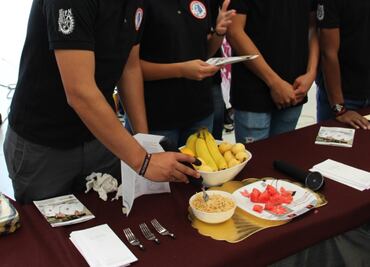 Desarrollan politécnicos cubiertos para personas con artritis