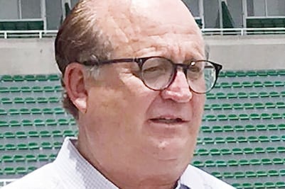 Despiden con feria de demandas a Graco Ramírez