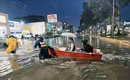 Atienden 133 encharcamientos y 64 árboles caídos por lluvias de este jueves en distintas alcaldías de la CDMX
