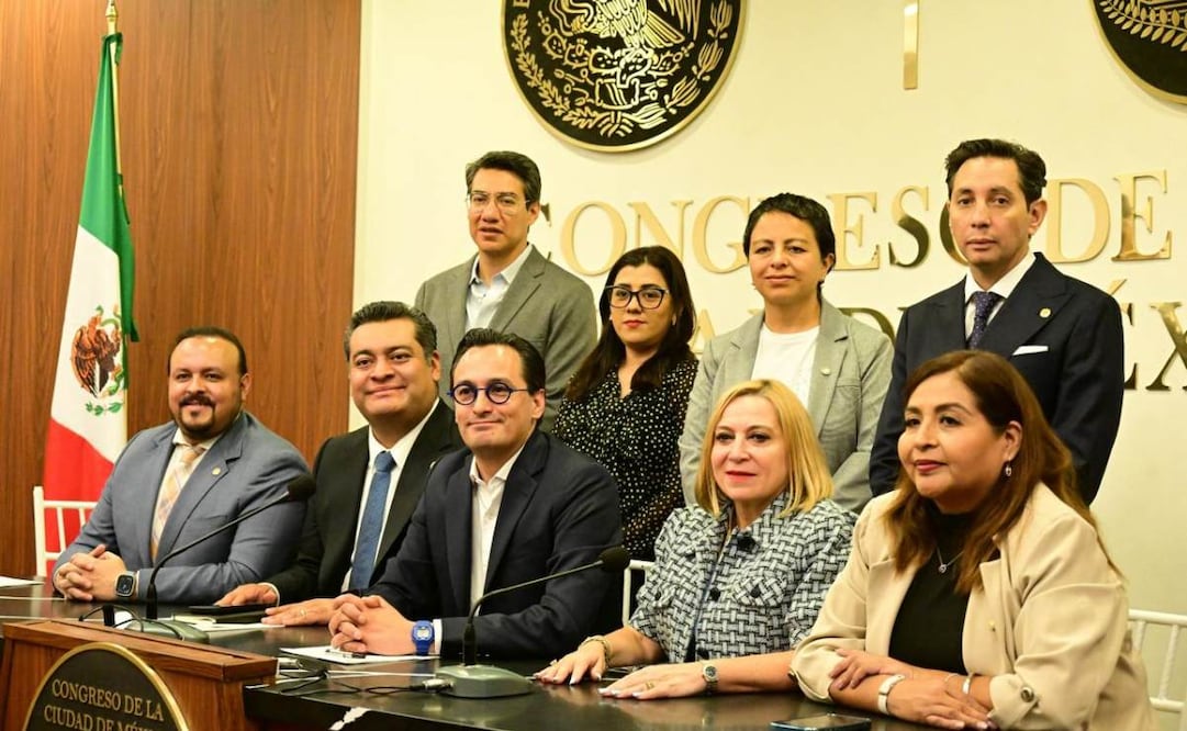 Diputados locales del PAN critican reforma constitucional para poner tope a rentas en CDMX; morenistas la defienden.
Foto: Especial.