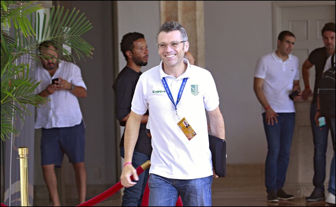 Imago7. Higuera agradeció a la afición Chiva