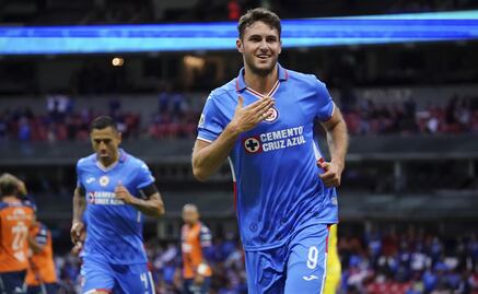 Santiago Giménez: Jugué como si hubiera sido mi último partido en Cruz Azul