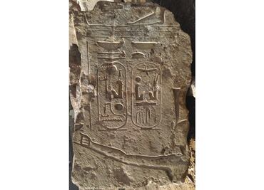 Descubren evidencias de un templo de Ramses II en El Cairo