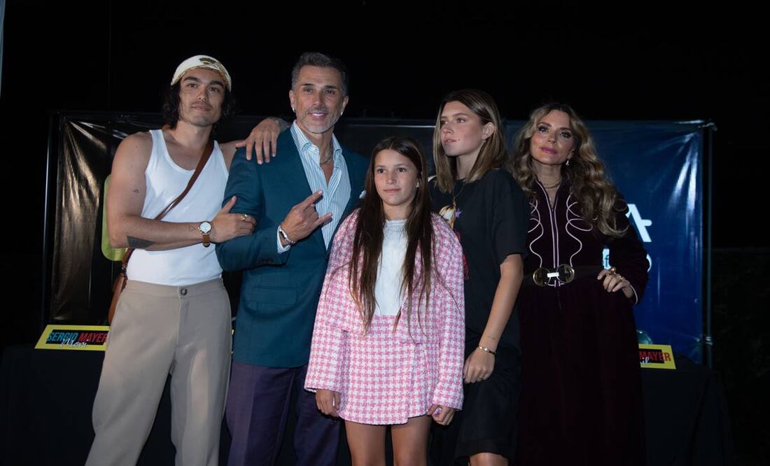 Familia Mayer Camil. Foto: Clasos.