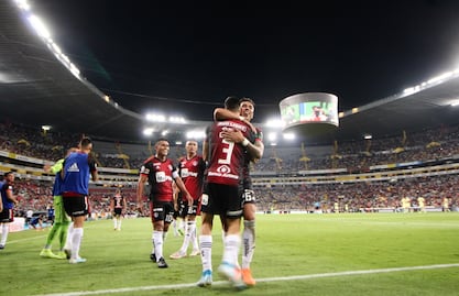 Atlas exhibe y le quita el invicto al América