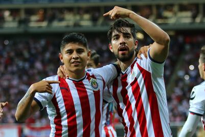 Chivas avanza a semifinales en la Concacaf