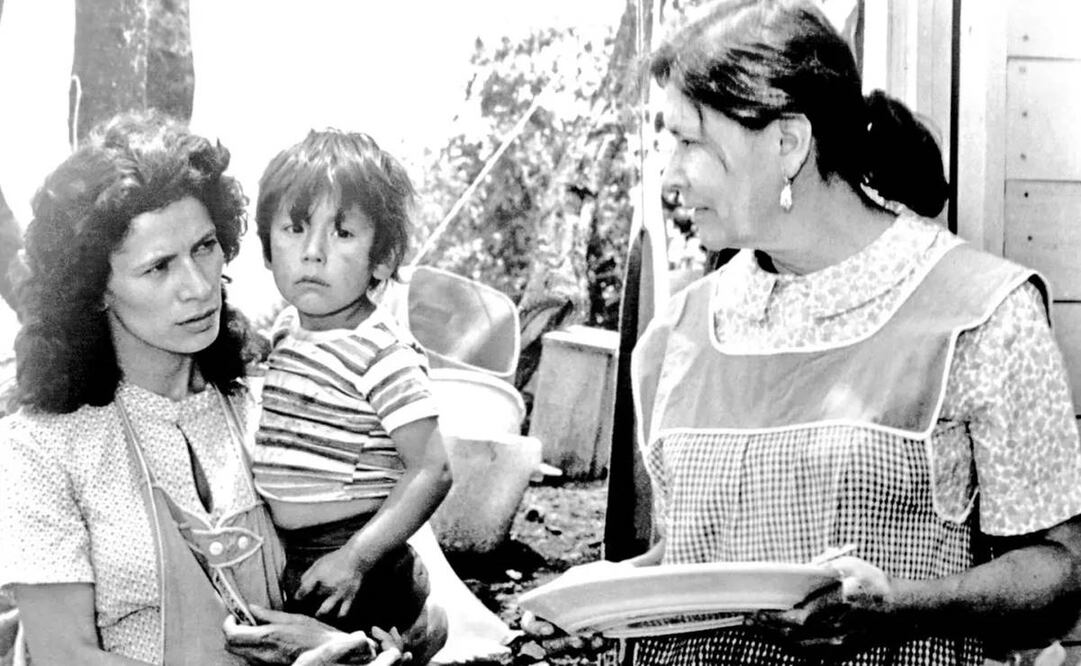 El impacto del crimen inspiró al teatro y al cine para contar su historia. La foto corresponde a la película "Los Motivos de Luz" dirigida por Felipe Cazals en 1985, la protagonista del film fue Patricia Reyes Spíndola. Foto: ESPECIAL