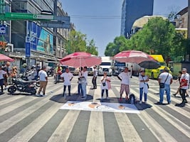 Débiles visuales demandan espacios de venta en el Centro