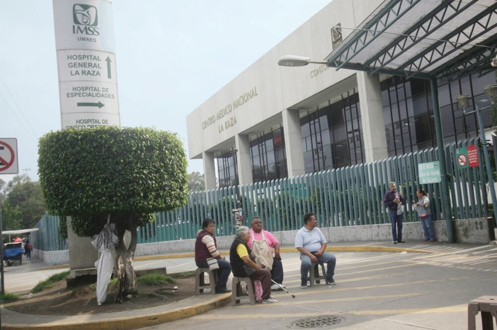 El IMSS informó que de los 297 hospitales de segundo y tercer nivel que conforman al instituto, 98% opera con normalidad (ARCHIVO EL UNIVERSAL)