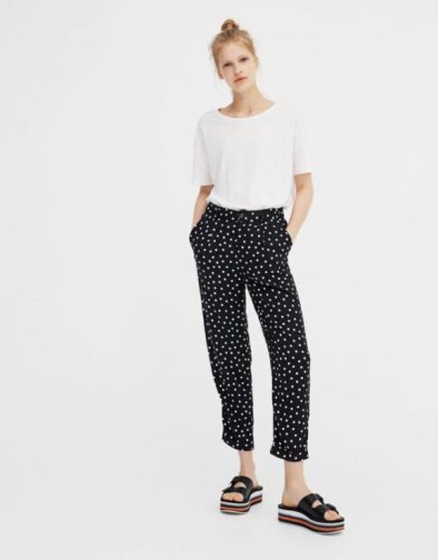 10 prendas indispensables en tu armario para adquirir en temporada de rebajas