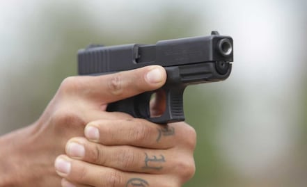 Denuncian asalto masivo contra automovilistas en libramiento de Querétaro 