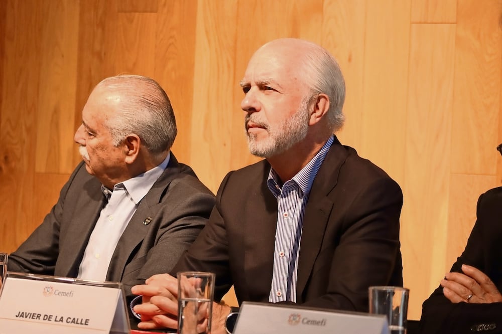 En Casa Cemefi se realizó la Asamblea General de Asociados para presentar a sus integrantes y nuevo presidente, Javier de la Calle (der.). Foto: Especial