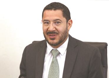 Accede UNA a dialogar con Batres